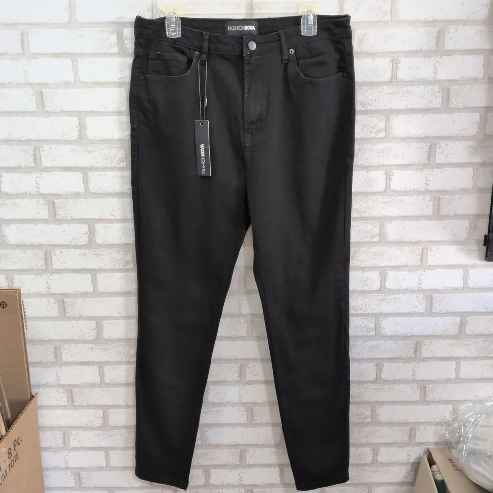 New Fashion Nova Size 15 Classic Black High Waist Skinny Jeans NWT